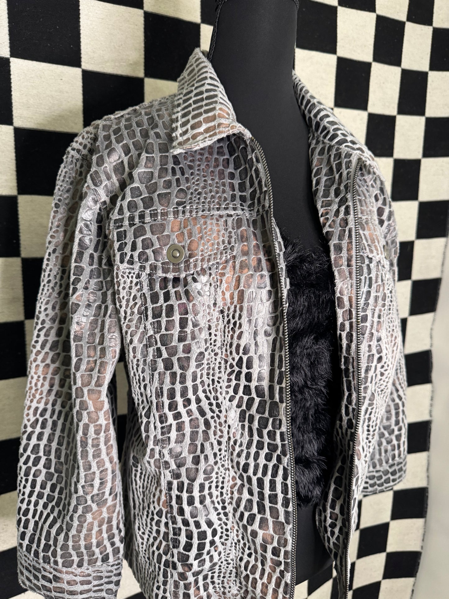 CROCODILE JACKET