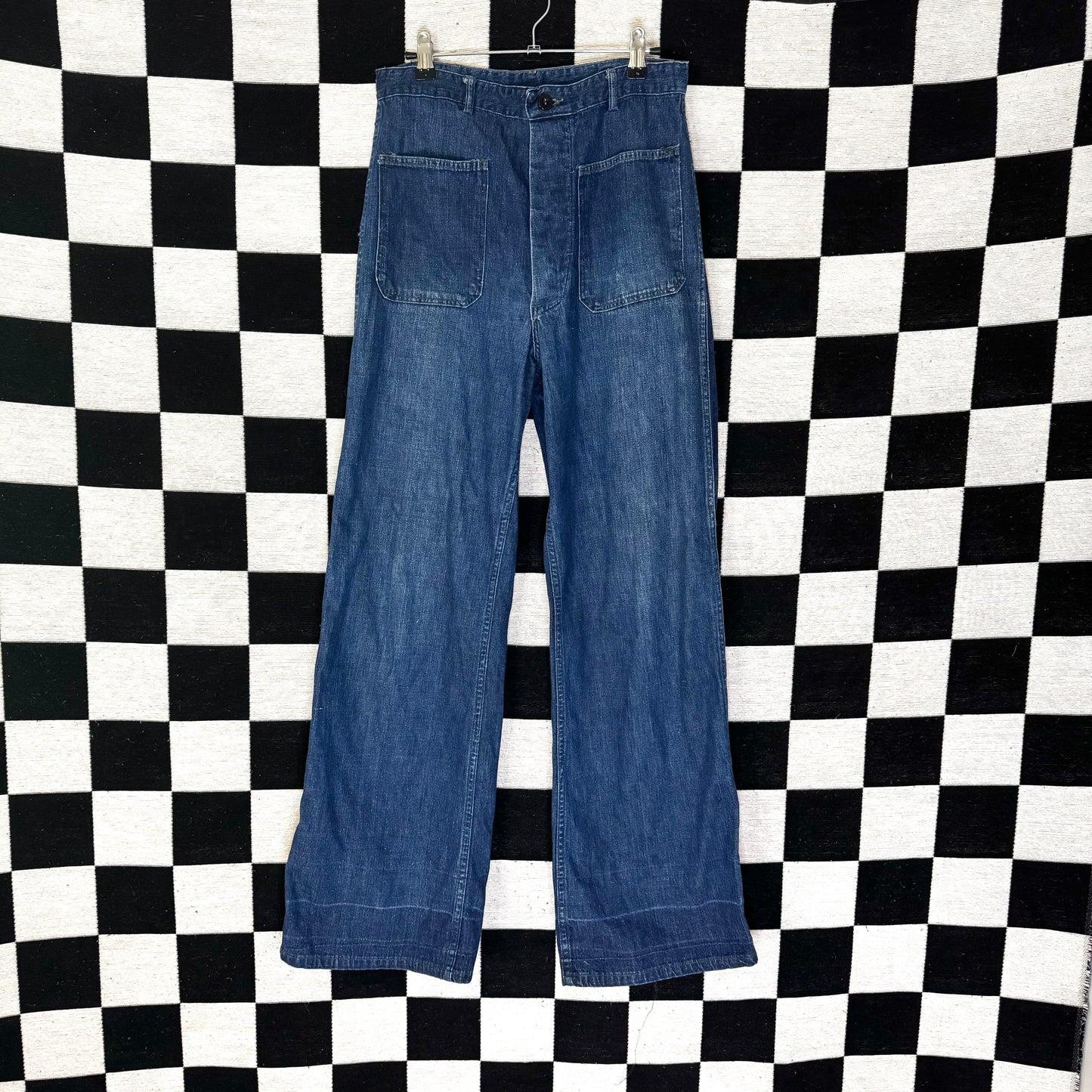 HIGH WAISTED RETRO JEANS