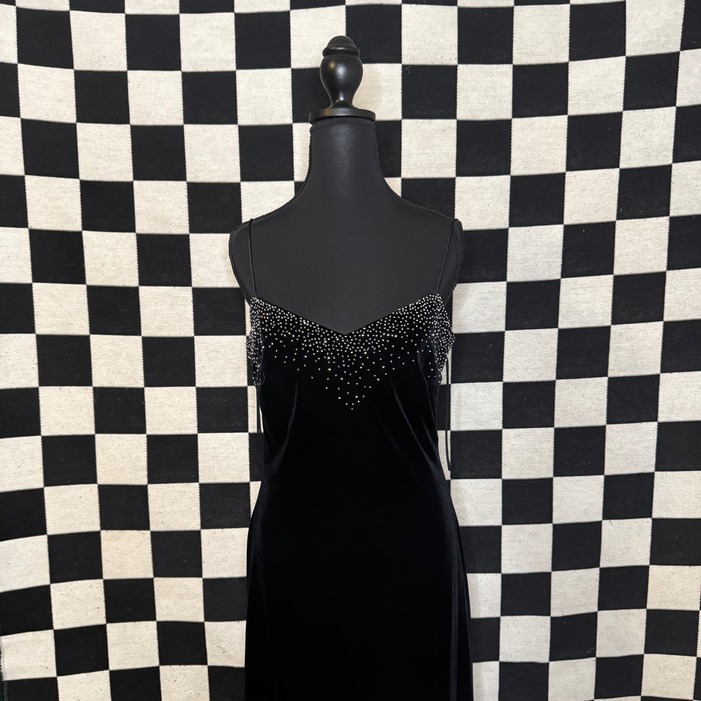 VINTAGE VELVET GOWN
