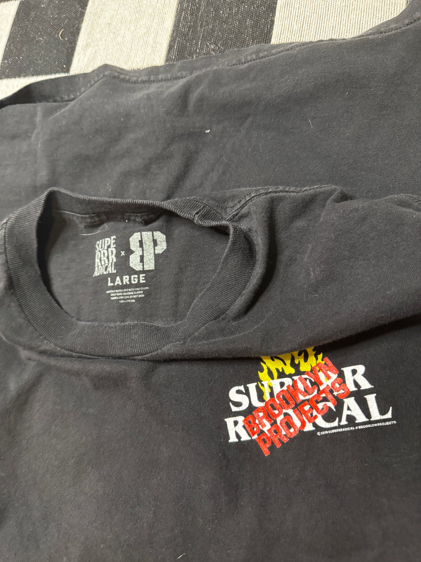 SUPERR RADICAL TEE