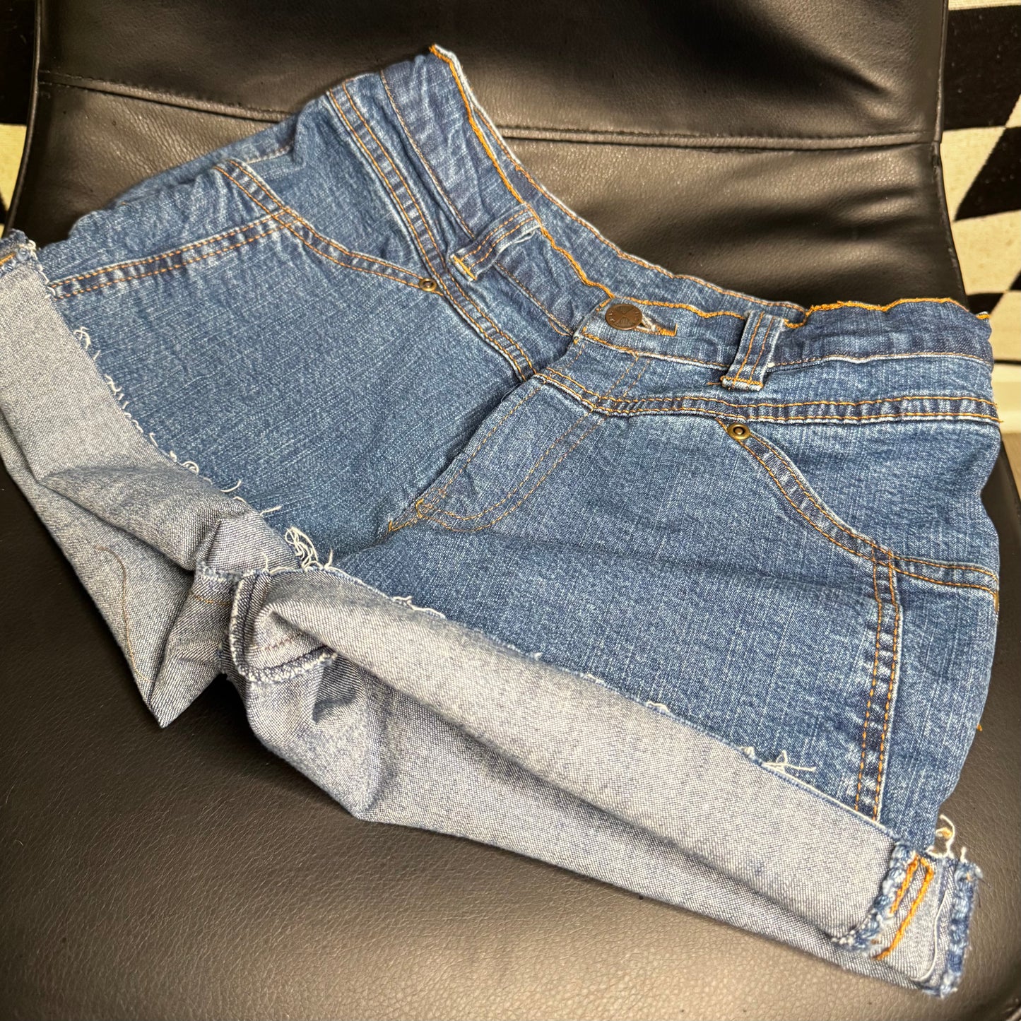 LINE WORK MICRO SHORTS